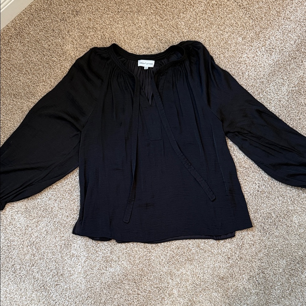 Gibson Latimer Black Blouse with Tie Detail size medium